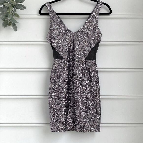 Bebe Bodycon Sequin Mesh Cutout Sleeveless Fitted Party Prom Dress Silver Grey X - Picture 1 of 13